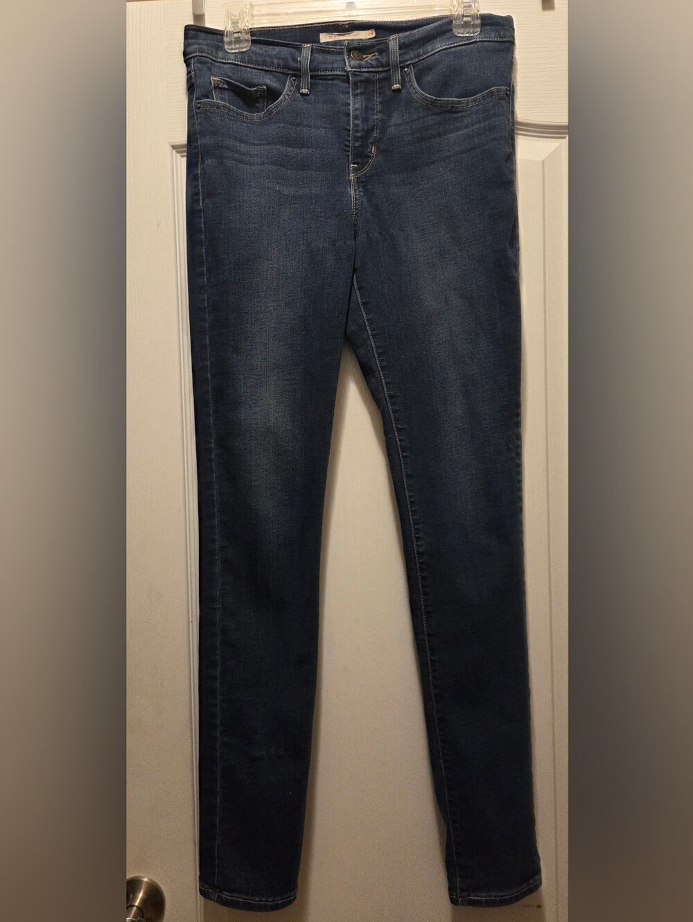 Levi's 311 Shaping Skinny